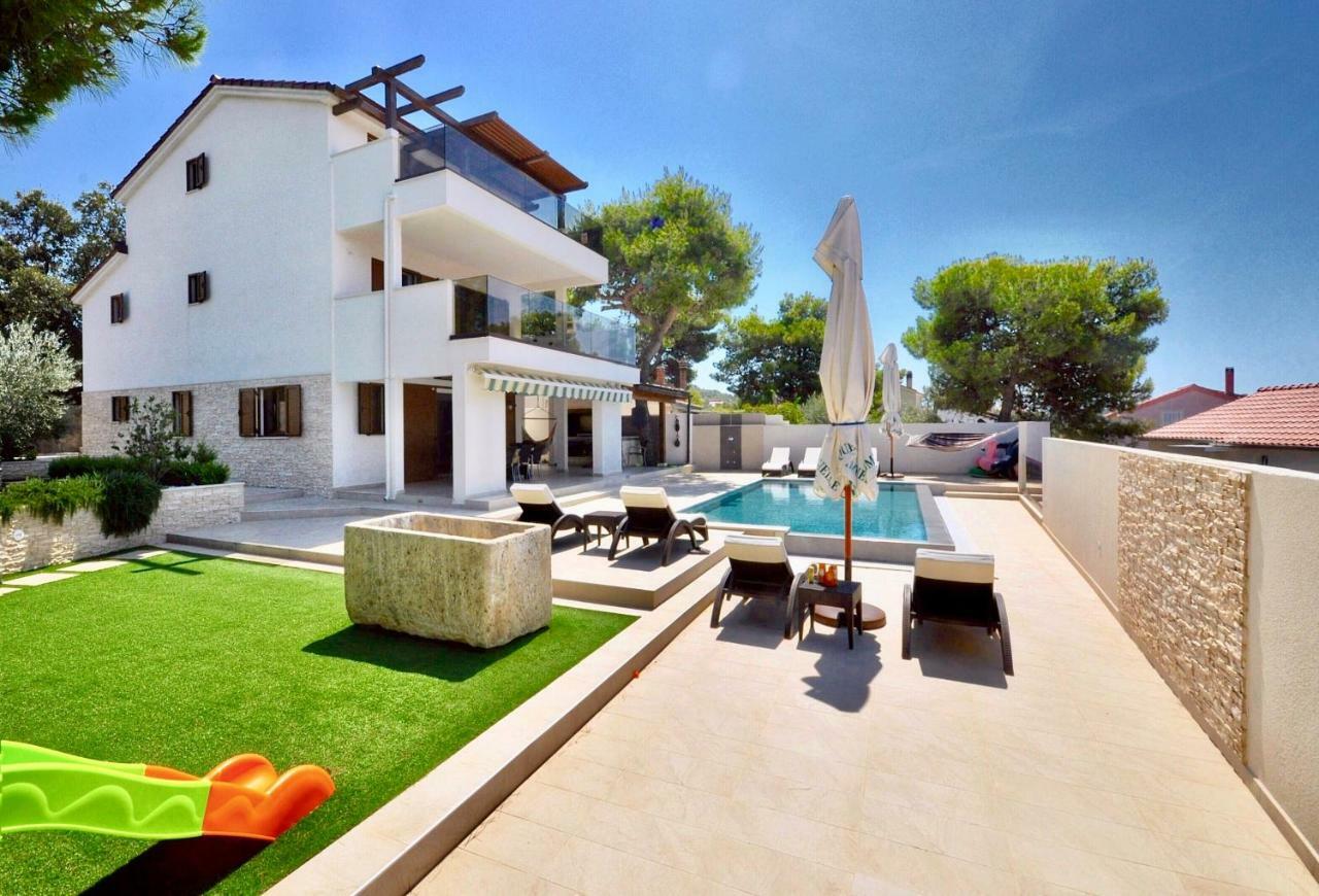 Casa Del Capitano Ražanj Exterior foto