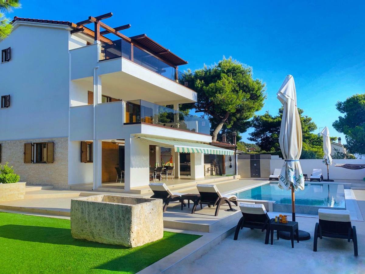 Casa Del Capitano Ražanj Exterior foto